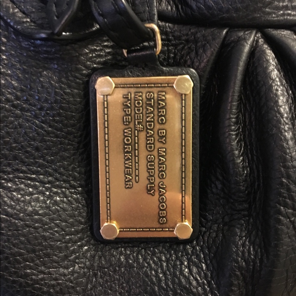Marc by Marc Jacobs classic black satchel purse - Picture 2 of 5